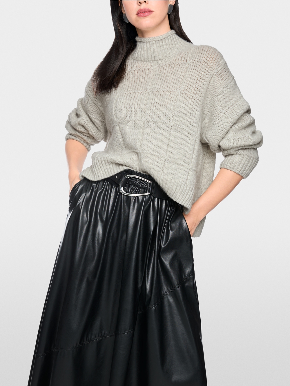 Oversized sveter „Knitted in Germany“ – Obrázok 5